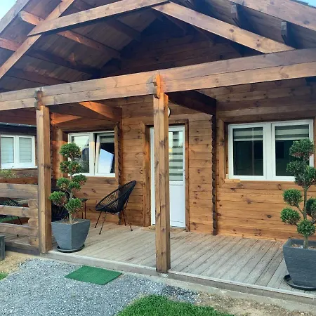 Le De シャレー *