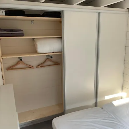 Le De シャレー *